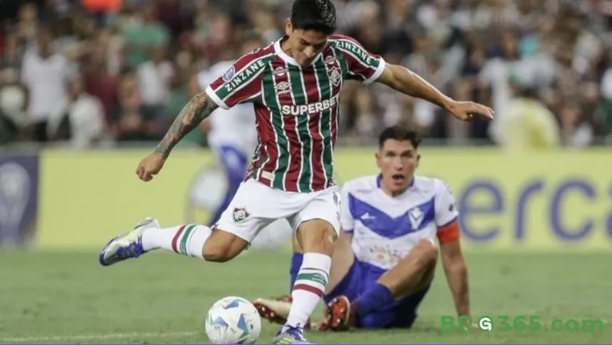 João Pedro joga