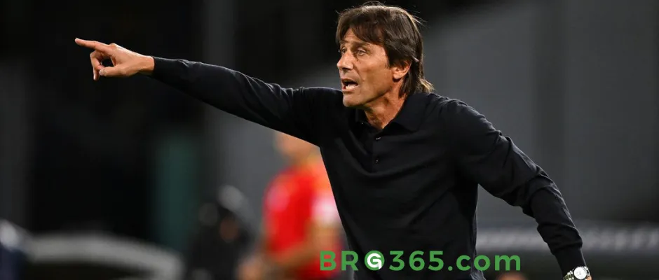 Antonio Conte's Napoli clung to a 1-point Serie A lead after a controversial 0-0 draw at Parma, but the Italian manager will miss the title decider through suspension. Inter Milan's 2-2 draw with Lazio keeps the race alive – catch all the drama with BRG365.