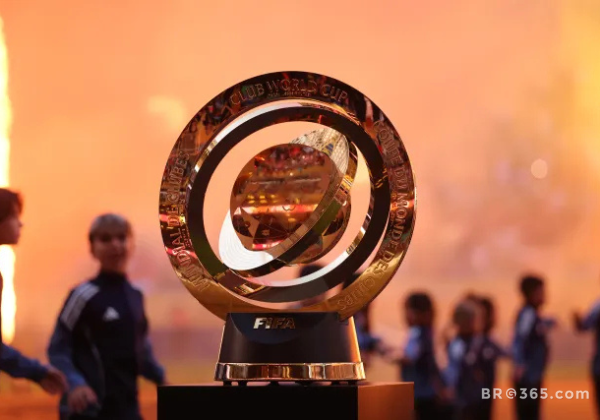 Tem jogo do Mundial de Clubes 2025 hoje (03/07)? Veja a tabela e premiação