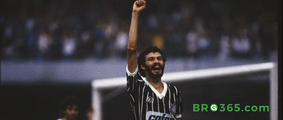 Os 10 Maiores Artilheiros do Corinthians: Heróis Eternos que Fizeram a Fiel Vibrar