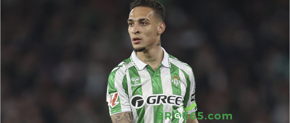 Antony’s Escape from Man Utd Undervaluation: How He Became a Real Betis Star